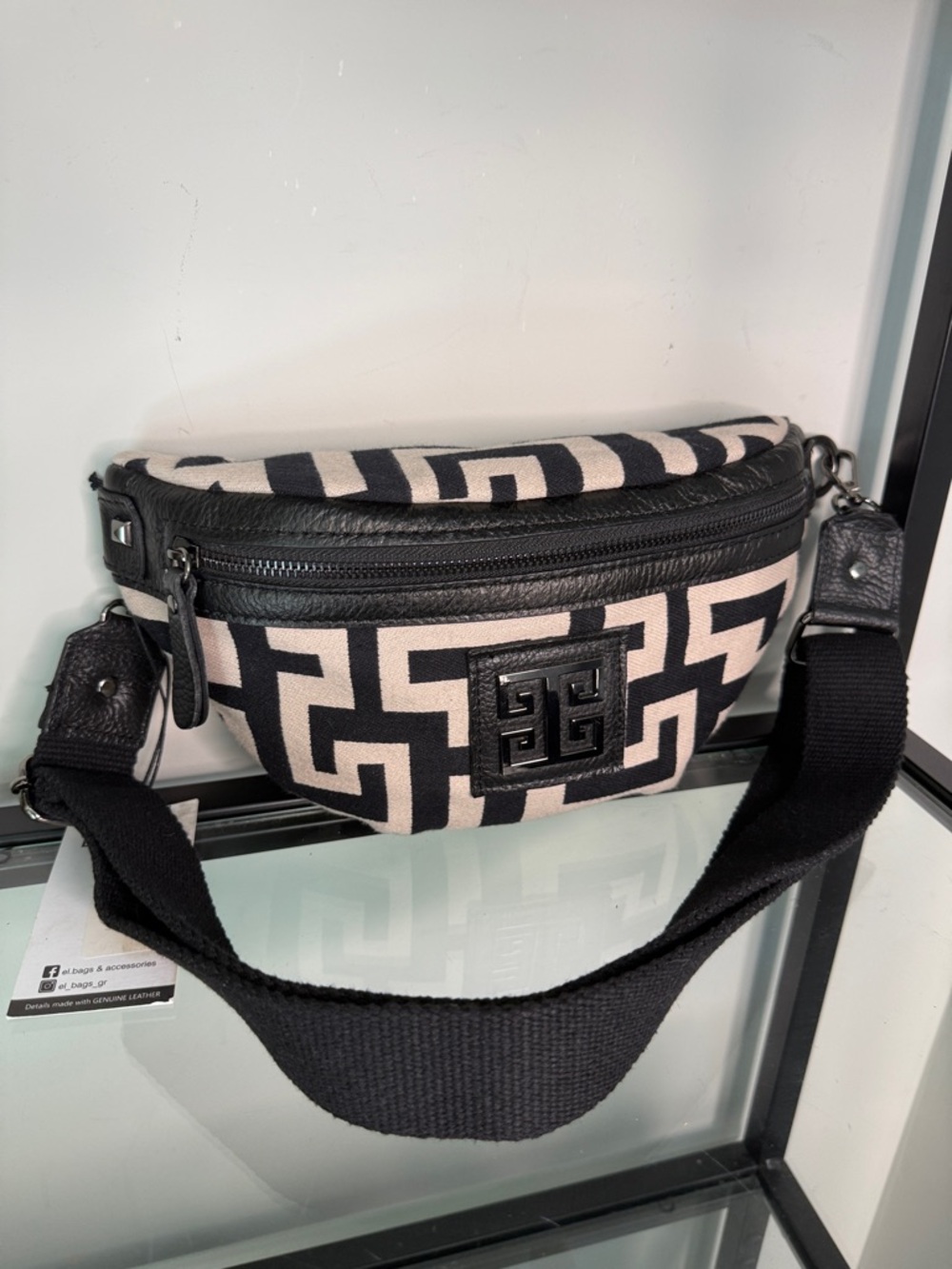 NWT EL Hand made in Greece Doris Small Shoulder Bag